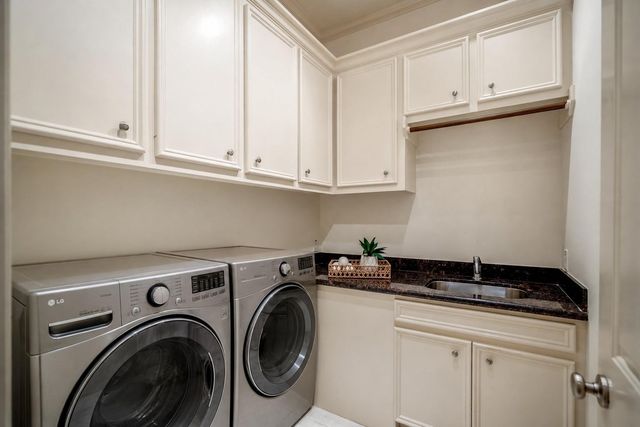 2814 Mid Lane, Houston, TX 77027