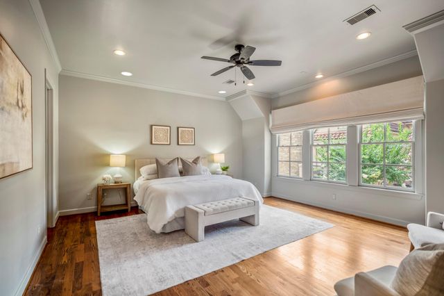 2814 Mid Lane, Houston, TX 77027