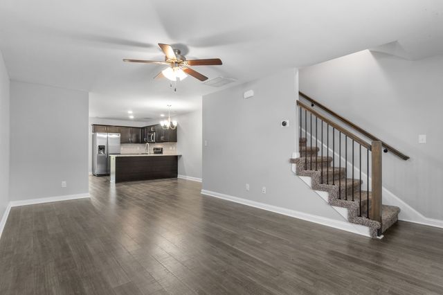 205 Alexander Blvd, Clarksville, TN 37040