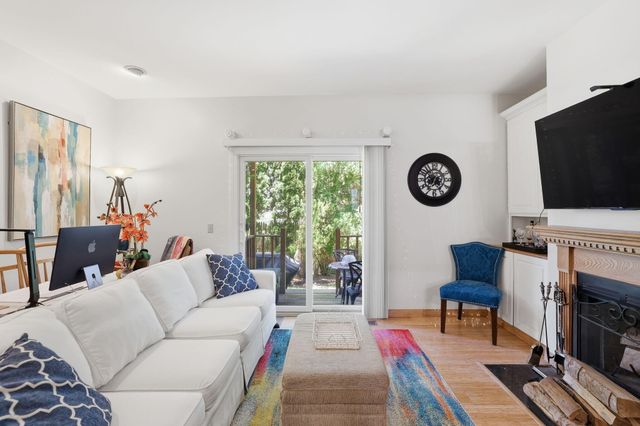 2743 Cranberry Highway APT 17B, Wareham, MA 02571