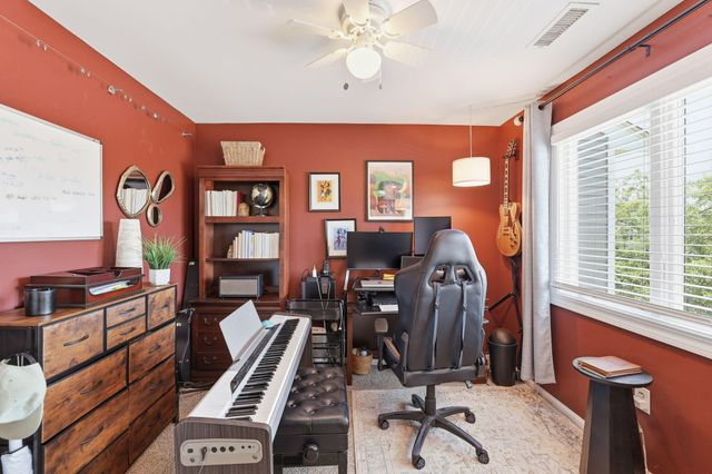 2743 Cranberry Highway APT 17B, Wareham, MA 02571