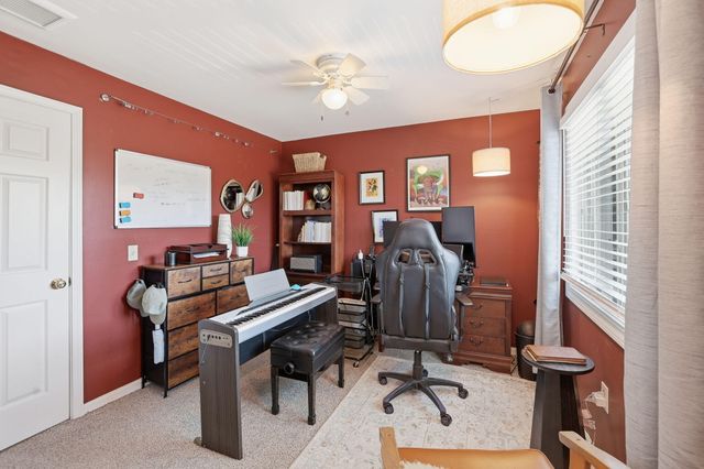 2743 Cranberry Highway APT 17B, Wareham, MA 02571