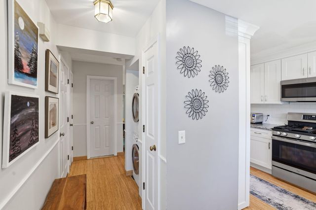 2743 Cranberry Highway APT 17B, Wareham, MA 02571