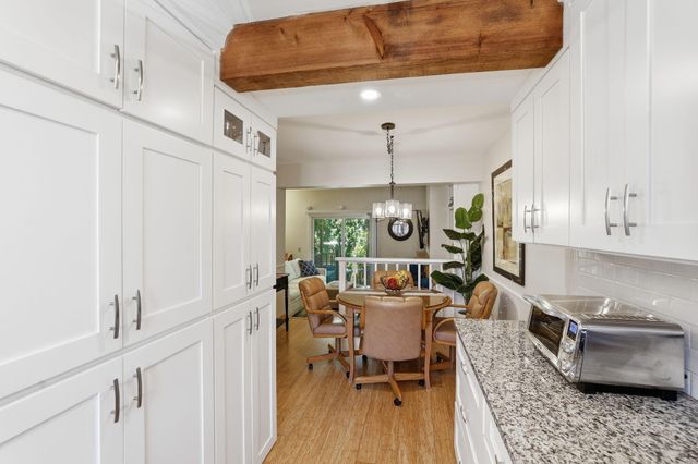 2743 Cranberry Highway APT 17B, Wareham, MA 02571