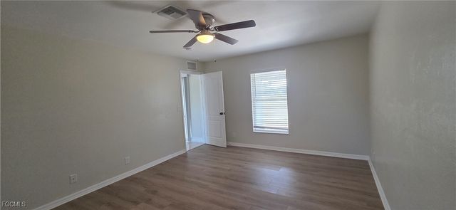 1214 NE 18th PL, Cape Coral, FL 33909