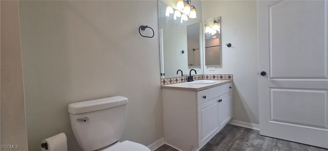 1214 NE 18th PL, Cape Coral, FL 33909