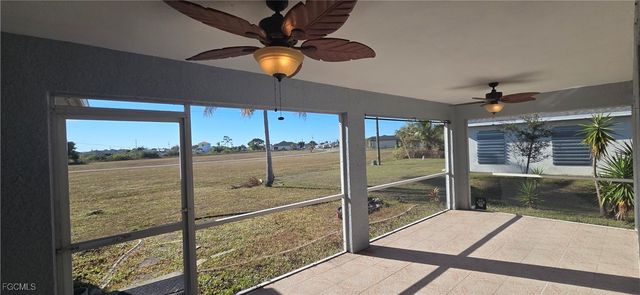 1214 NE 18th PL, Cape Coral, FL 33909