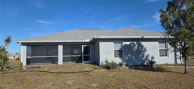 1214 NE 18th PL, Cape Coral, FL 33909