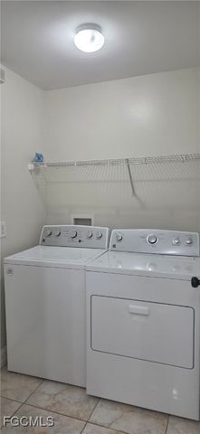 1214 NE 18th PL, Cape Coral, FL 33909