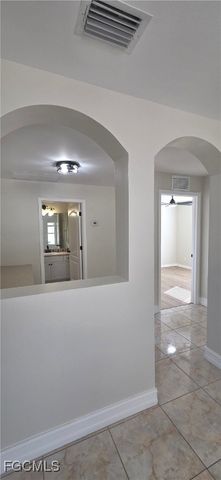 1214 NE 18th PL, Cape Coral, FL 33909