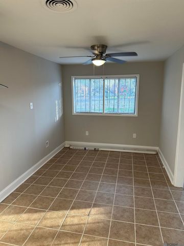 3285 Ozark Street, Baton Rouge, LA 70805