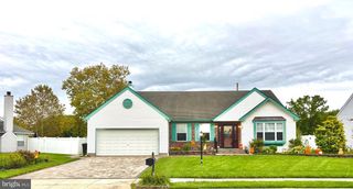 23 OLYMPIA LN, Sicklerville, NJ 08081