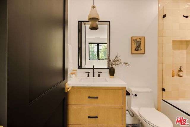 4261 Denny Avenue, Toluca Lake (los Angeles), CA 91602
