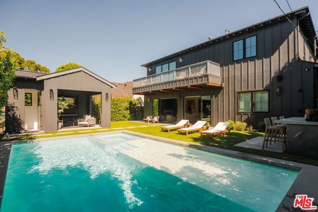 4261 Denny Avenue, Toluca Lake (los Angeles), CA 91602