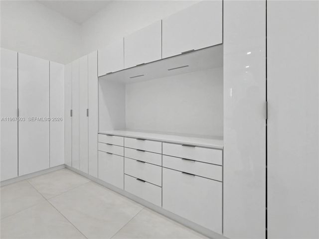 7733 SW 193rd St, Cutler Bay, FL 33157