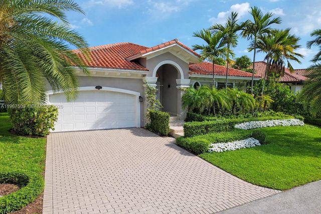 7733 SW 193rd St, Cutler Bay, FL 33157