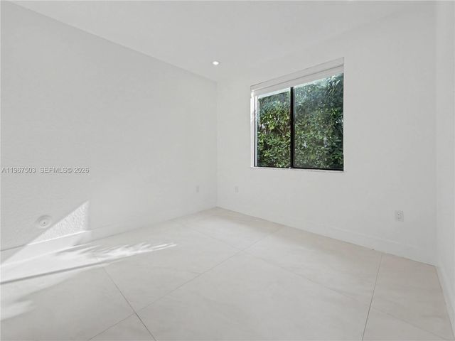 7733 SW 193rd St, Cutler Bay, FL 33157