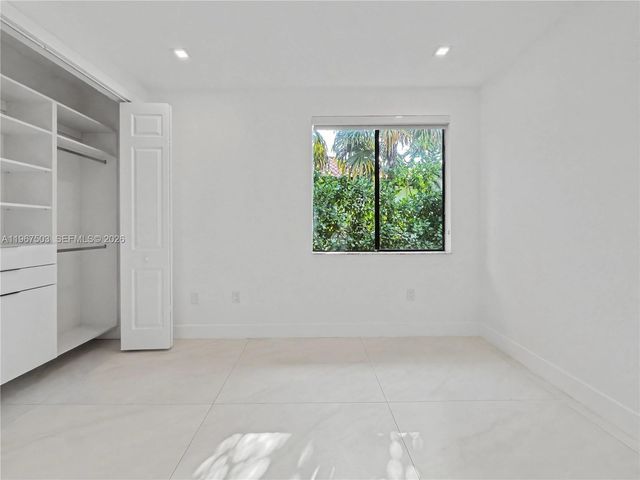 7733 SW 193rd St, Cutler Bay, FL 33157