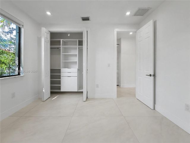 7733 SW 193rd St, Cutler Bay, FL 33157