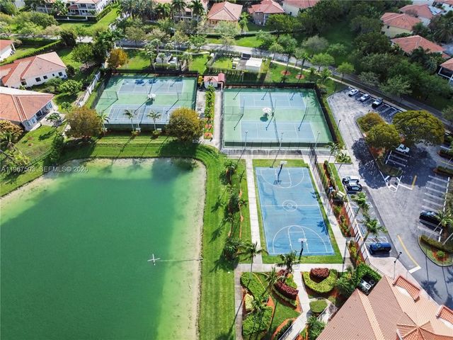 7733 SW 193rd St, Cutler Bay, FL 33157