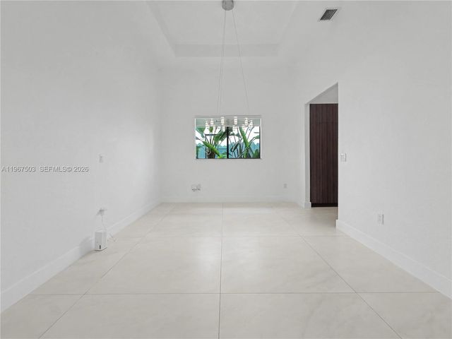 7733 SW 193rd St, Cutler Bay, FL 33157