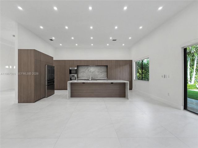 7733 SW 193rd St, Cutler Bay, FL 33157