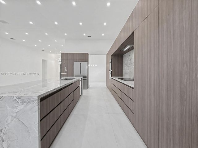 7733 SW 193rd St, Cutler Bay, FL 33157