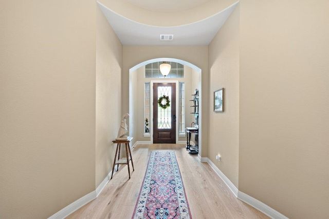 4020 Vail DV, Austin, TX 78738