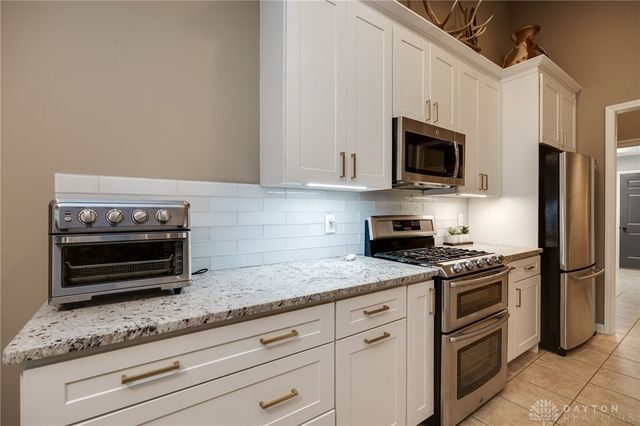 153 George Wythe Way, Beavercreek, OH 45434