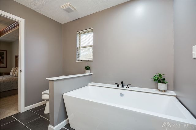 153 George Wythe Way, Beavercreek, OH 45434