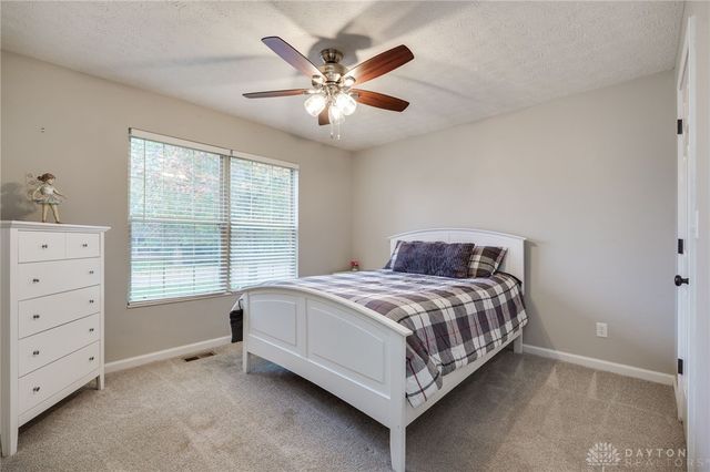 153 George Wythe Way, Beavercreek, OH 45434