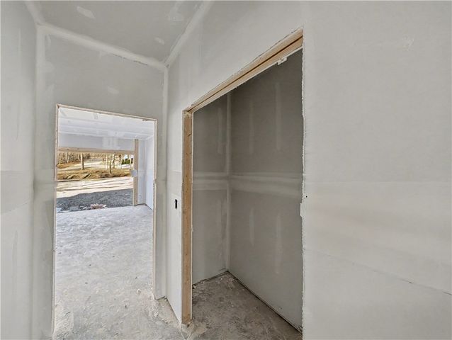 12 Aycock Lane, Bella Vista, AR 72715