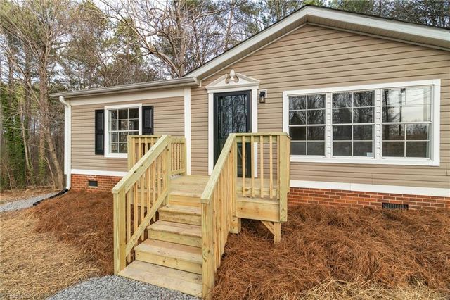 6451 Bowman Road, Walnut Cove, NC 27052