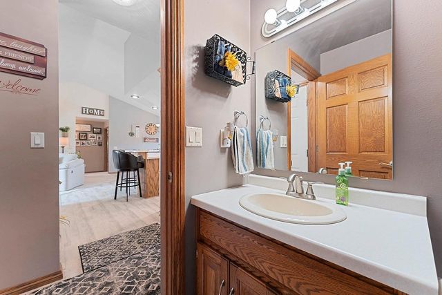 2514 SERENE COURT, De Pere, WI 54115