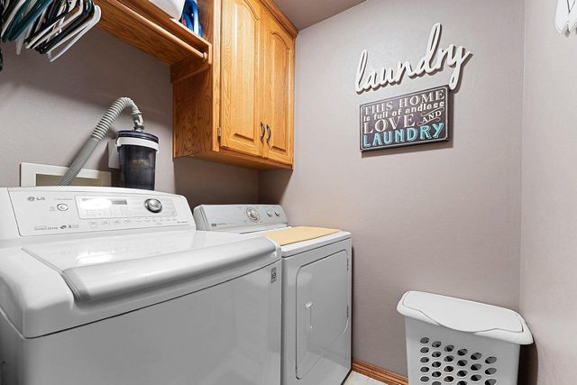 2514 SERENE COURT, De Pere, WI 54115