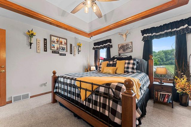 2514 SERENE COURT, De Pere, WI 54115