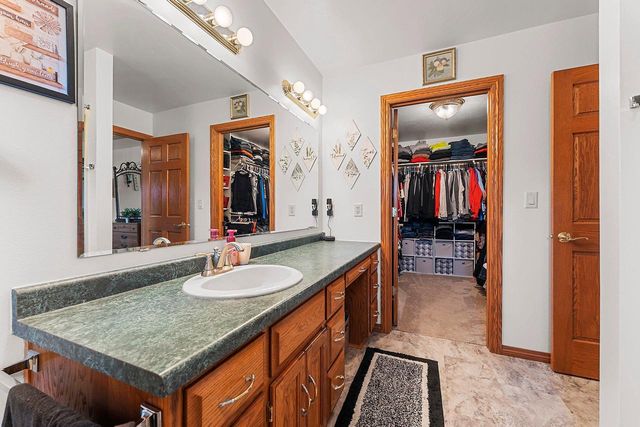 2514 SERENE COURT, De Pere, WI 54115