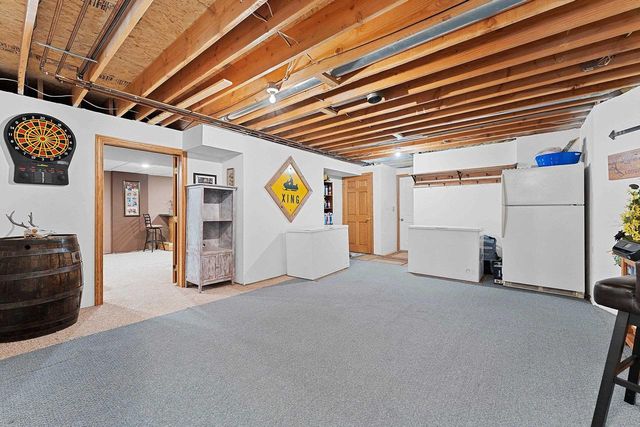 2514 SERENE COURT, De Pere, WI 54115