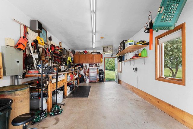 2514 SERENE COURT, De Pere, WI 54115