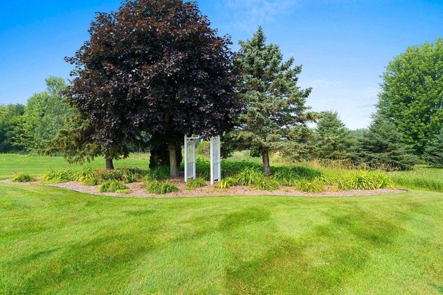 2514 SERENE COURT, De Pere, WI 54115