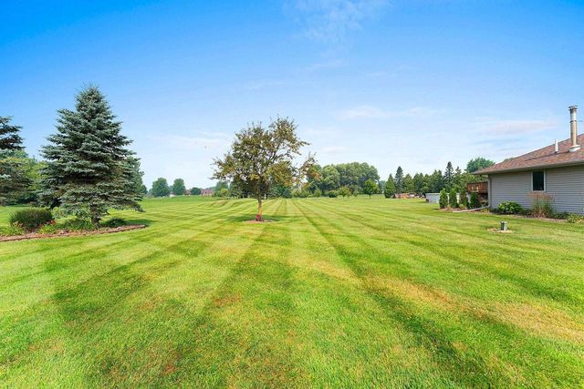 2514 SERENE COURT, De Pere, WI 54115