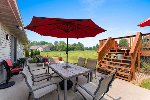 2514 SERENE COURT, De Pere, WI 54115