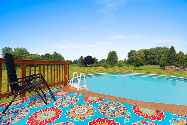 2514 SERENE COURT, De Pere, WI 54115