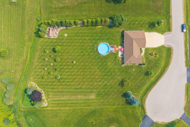 2514 SERENE COURT, De Pere, WI 54115
