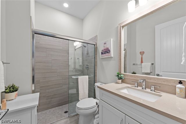 9607 Everglades DR, Naples, FL 34120