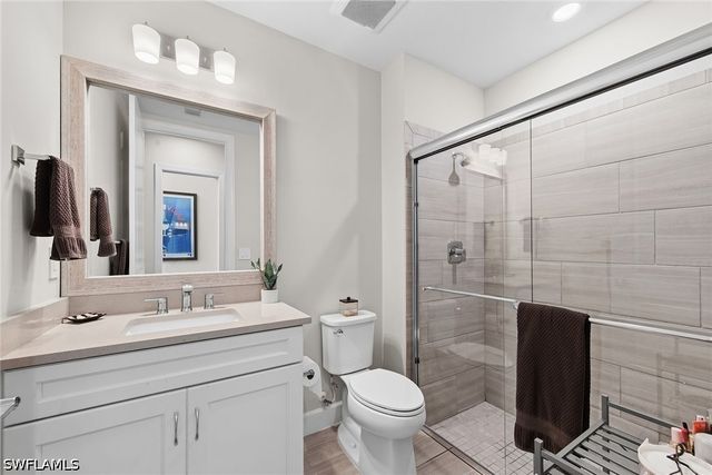 9607 Everglades DR, Naples, FL 34120