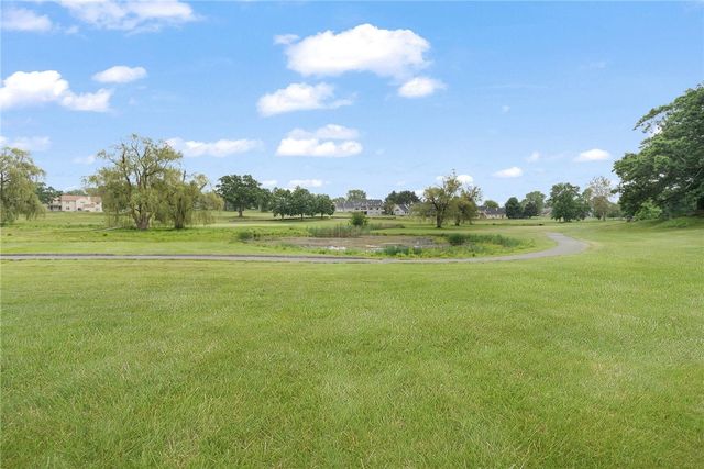 20 Pond Court A, North Providence, RI 02904