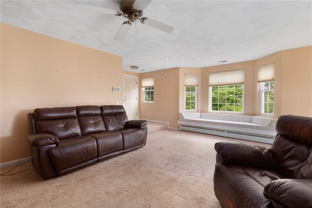 20 Pond Court A, North Providence, RI 02904