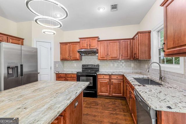 5711 Apple Grove Road, Buford, GA 30519