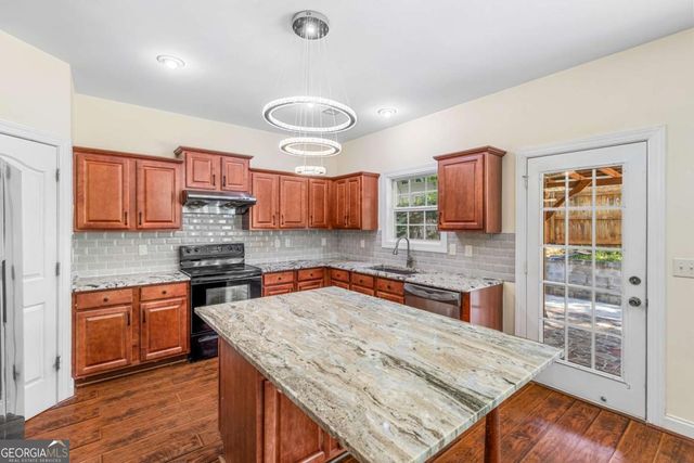 5711 Apple Grove Road, Buford, GA 30519
